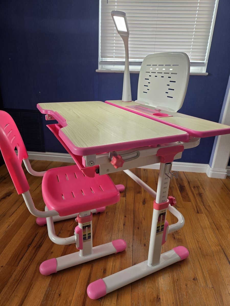 VIVO Pink Height Adjustable Children's Desk and Chair Set