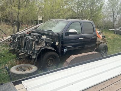 11 GMC Sierra 1500 4WD - PARTS TRUCK - RUNS PERFECT