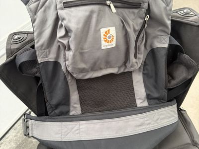 Ergo Baby Carrier
