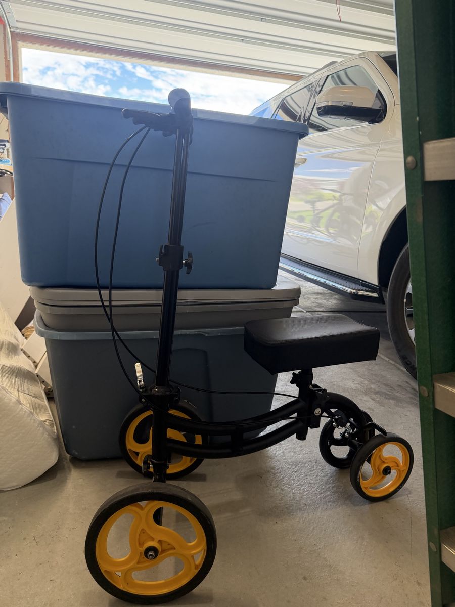 Knee Scooter