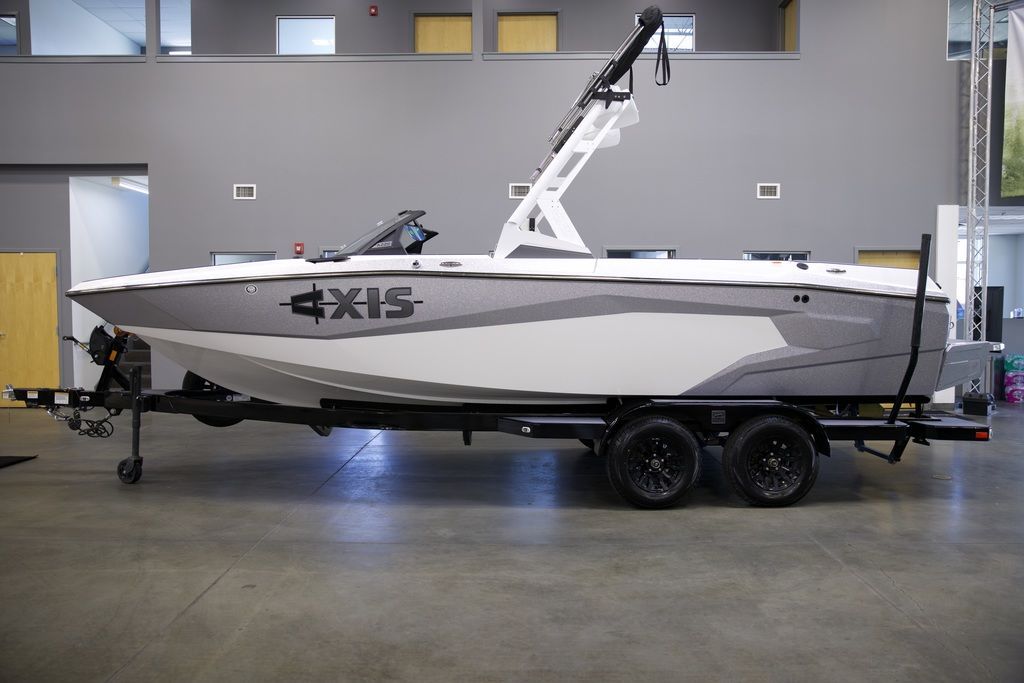 2025 Axis Wake Research A225