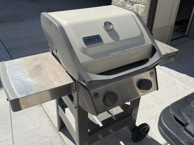 Free 2 Burner Grill