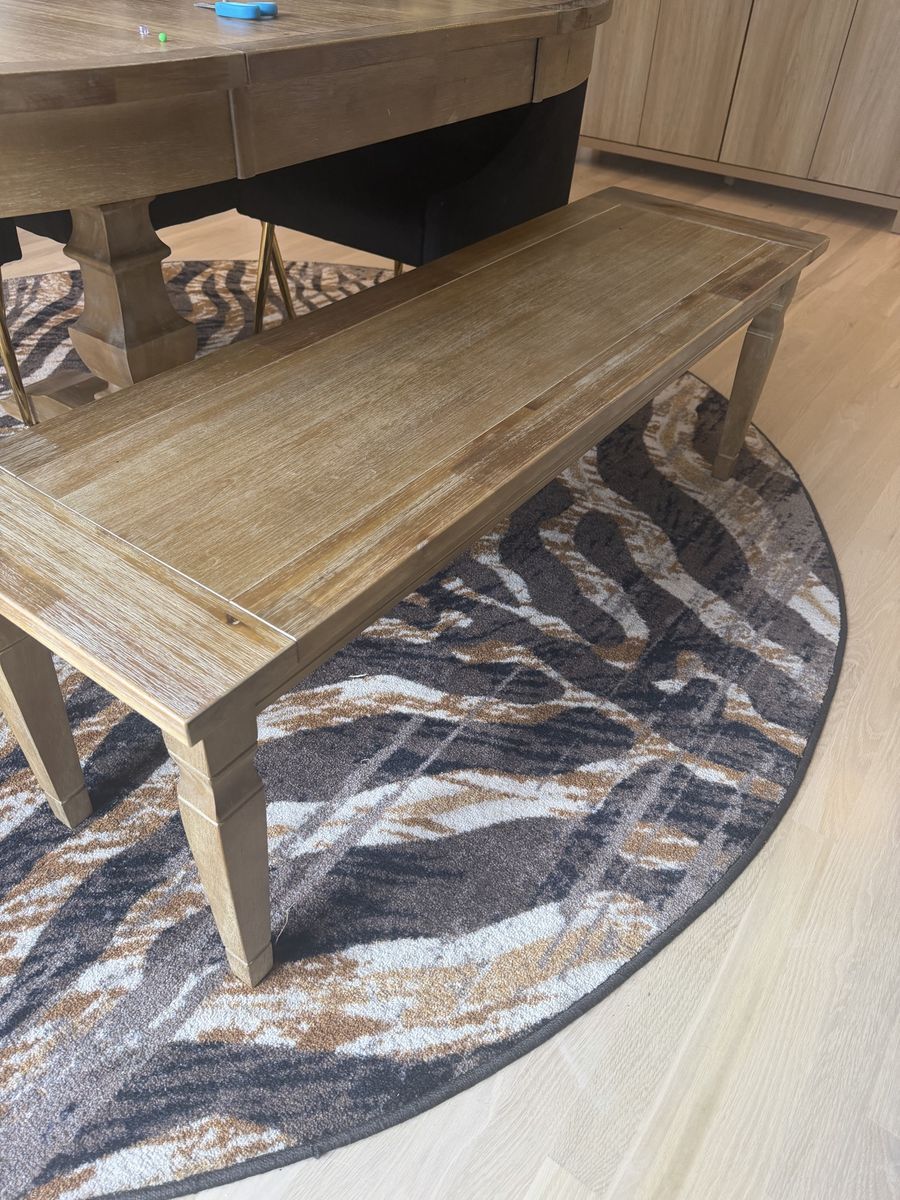 Light Wood Dining Bench with Tapered Legs
