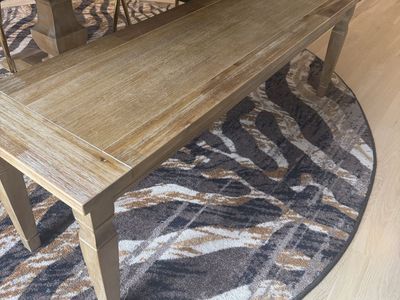 Light Wood Dining Bench with Tapered Legs