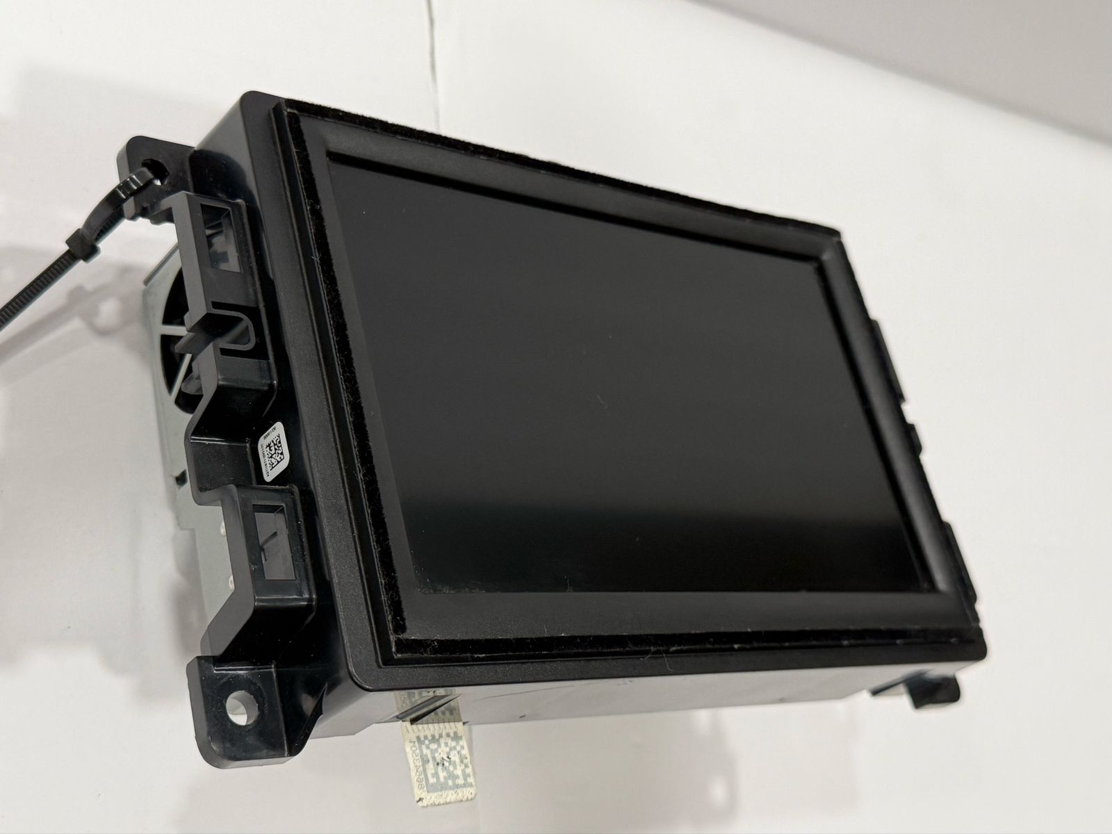 Main image 3