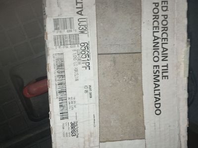 Marazzi Altado UJ3W Cream Glazed Porcelain Tile 6.5x6.5 Box of 36