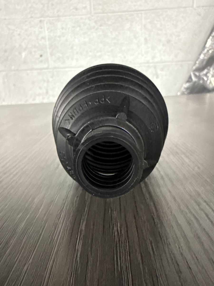 Main image 3