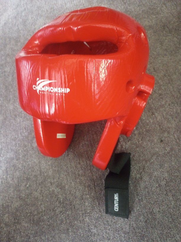 Century Championship Martial Arts Red Headgear Adult S, Sparring/Protection