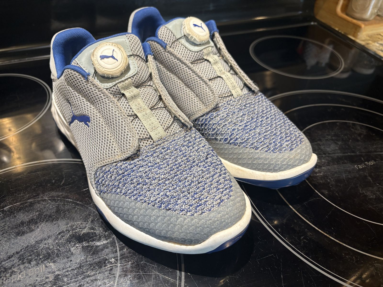 Puma golf shoes, young men’s.