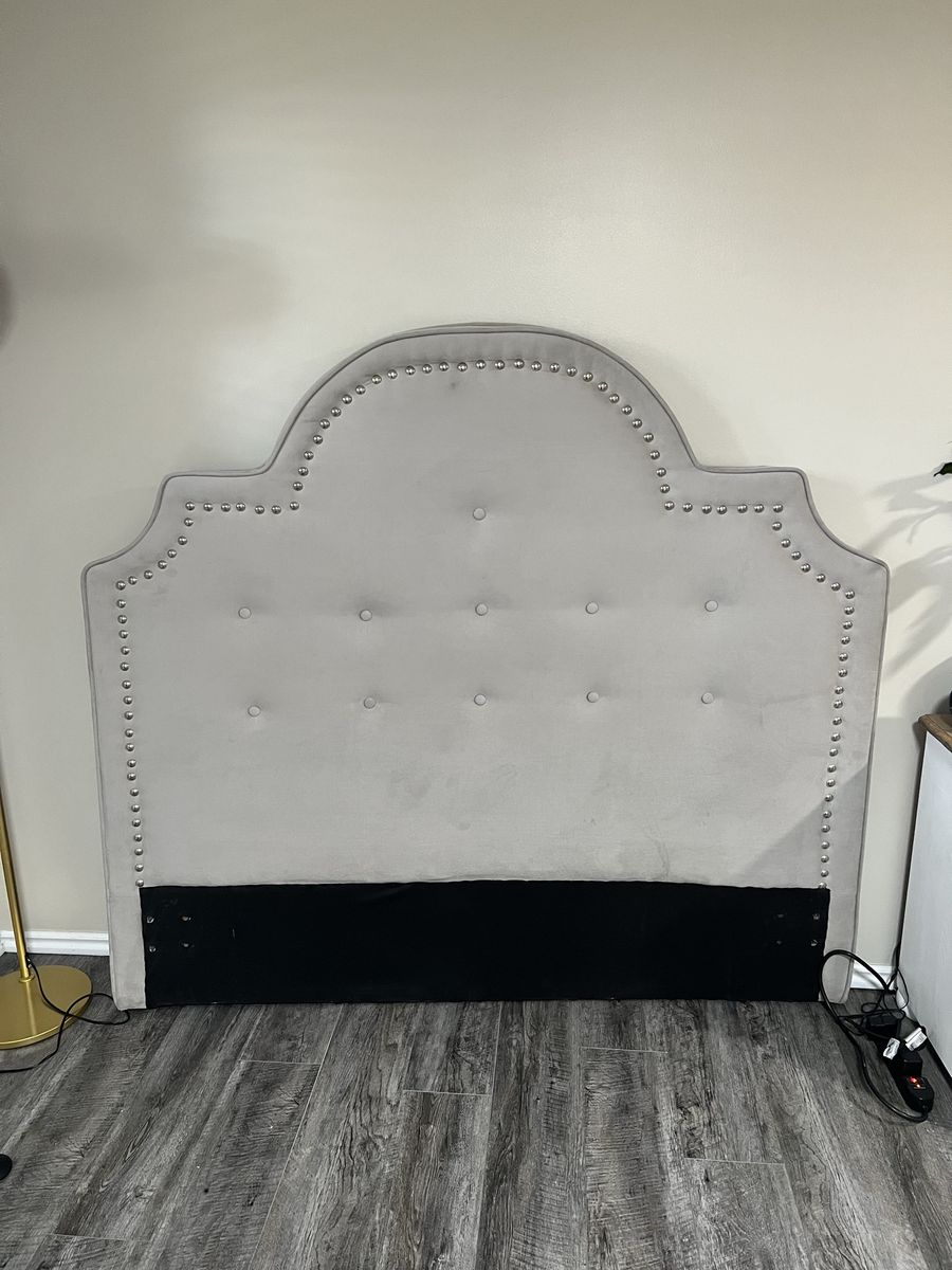 Gray Upholstered Velvet Headboard with Nailhead Trim and Tufted Details
