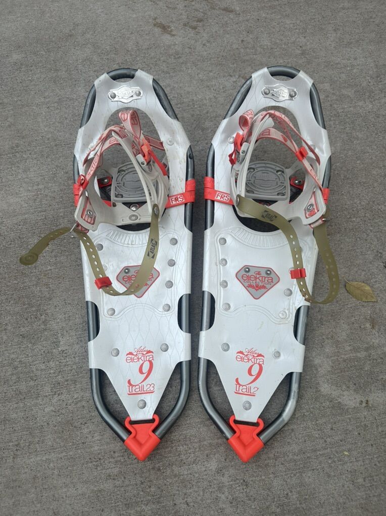 Atlas Electra Cream/Orange 23" Snow Shoes