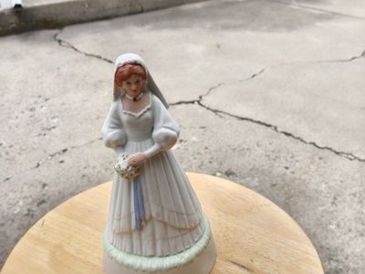 Bride figurine