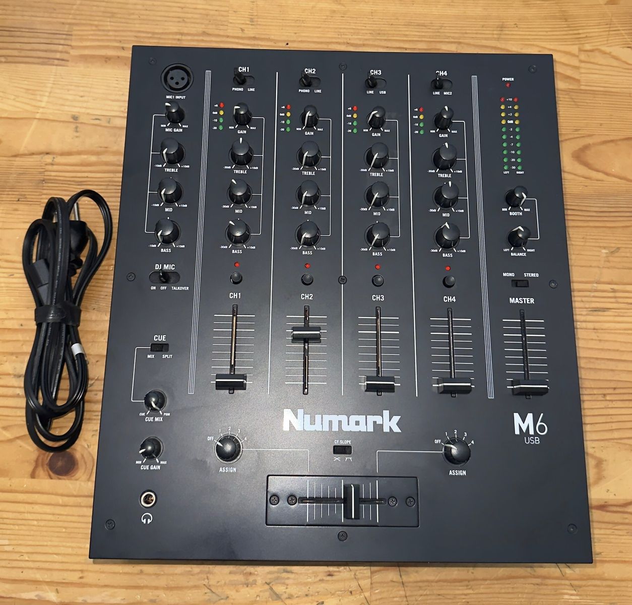 Numark M6 4-channel DJ Mixer