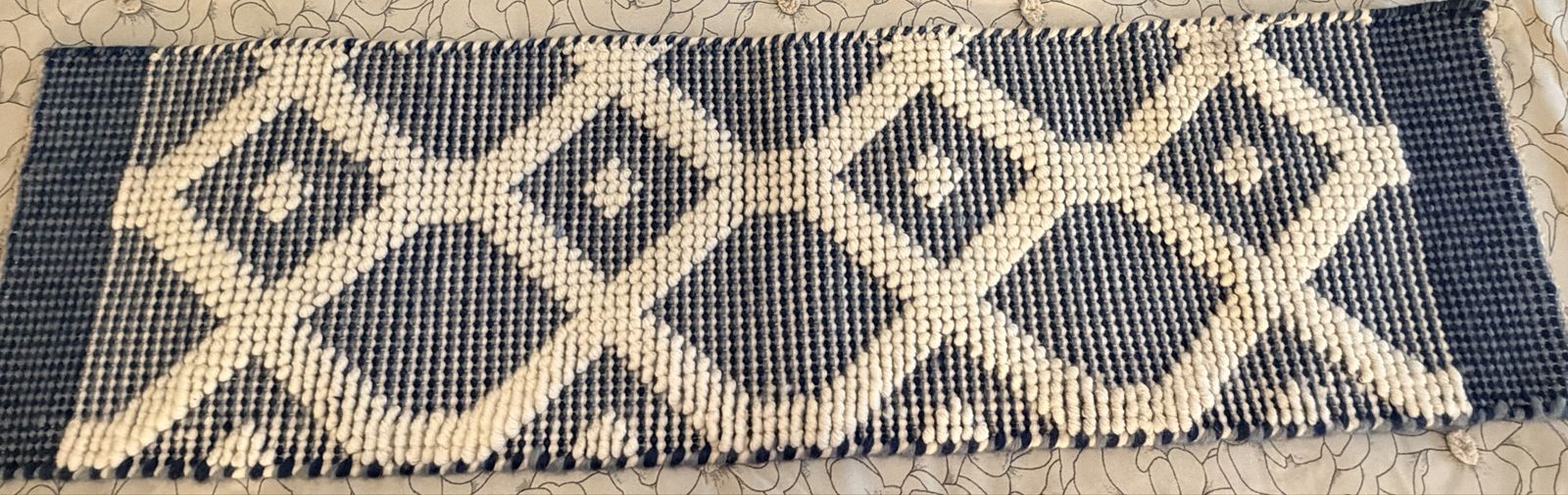New. Handmade. 12x43 Blue & White Geometric Diamond Pattern Woven Accent Rug - Excellent Comdition