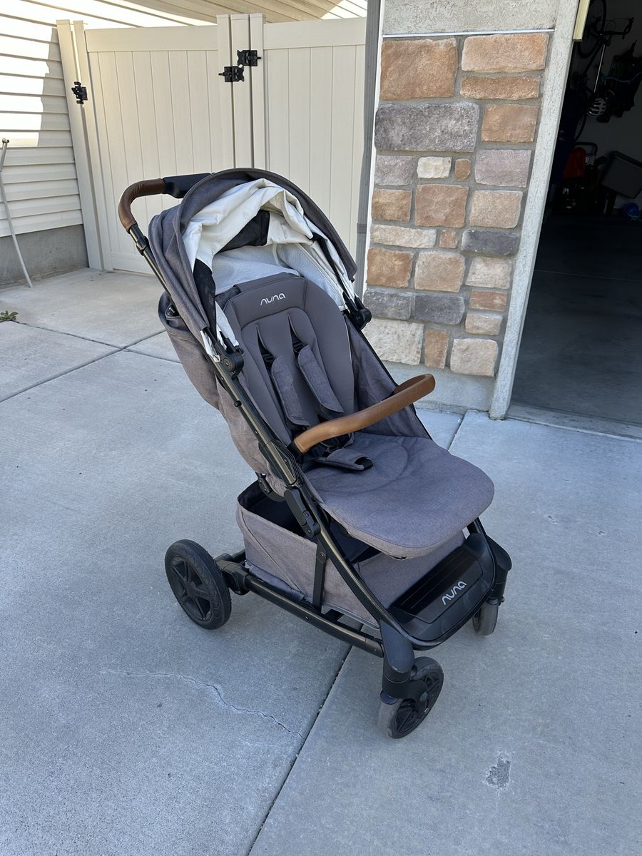 Nuna Tavo Next Stroller