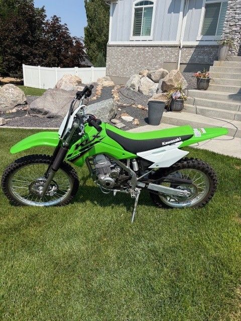2022 Kawasaki 140 RF