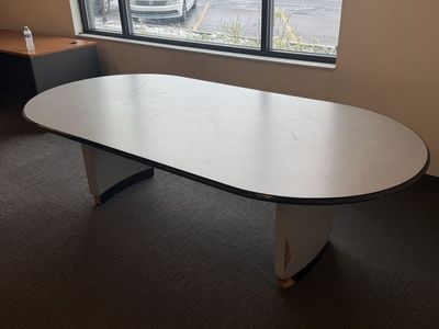 Large Table 8' X 4'