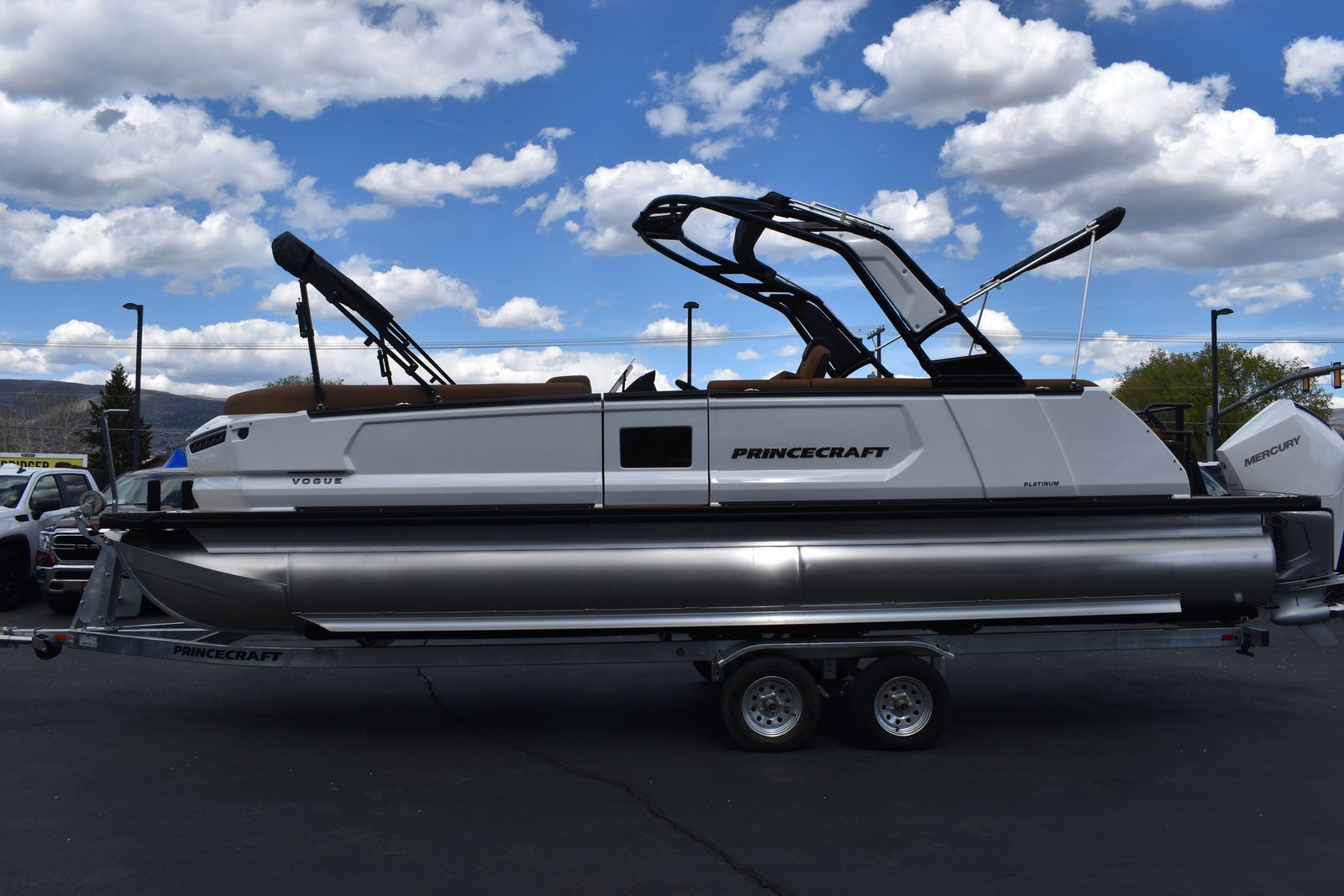 2026 Princecraft Vogue 25RL Tritoon with 300HP V8 L Verado Mercury Engine and Trailer