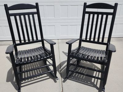 HAMPTON BAY PAIR OF BLACK WOODEN OUTDOOR PORCH ROCKING CHAIRS BLACK STURDY & EXCELLENT QUALITY