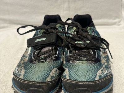 Altra King Mt women’s size 7.5 teal print lightweight trail shoes