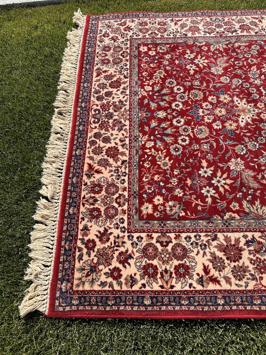 Main image 9