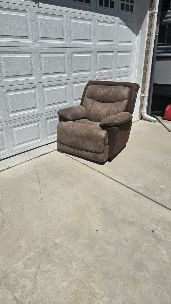 Recliner Rocker