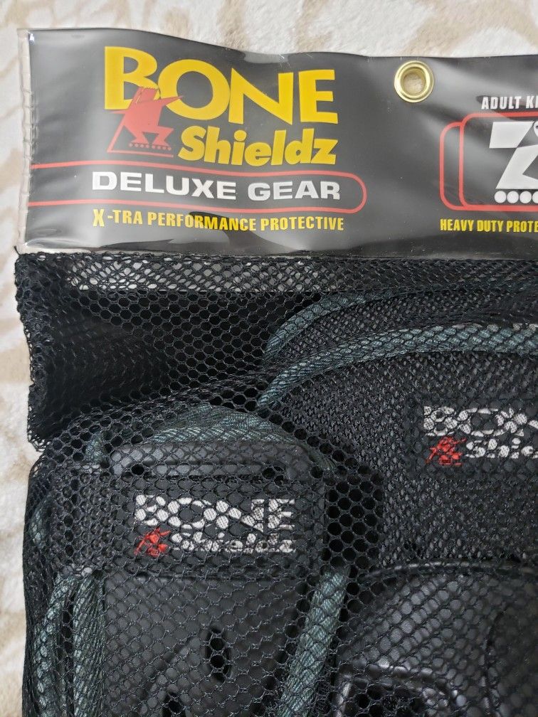 Bone Shieldz Deluxe Gear Knee and Wrist Guards NEW
