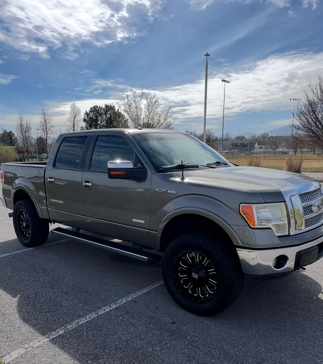 2011 FORD F150 Lariat
