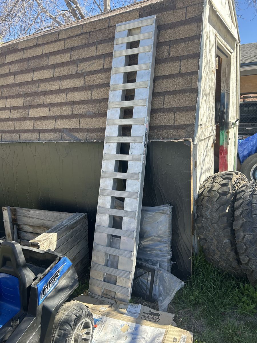 Aluminum Loading Ramp