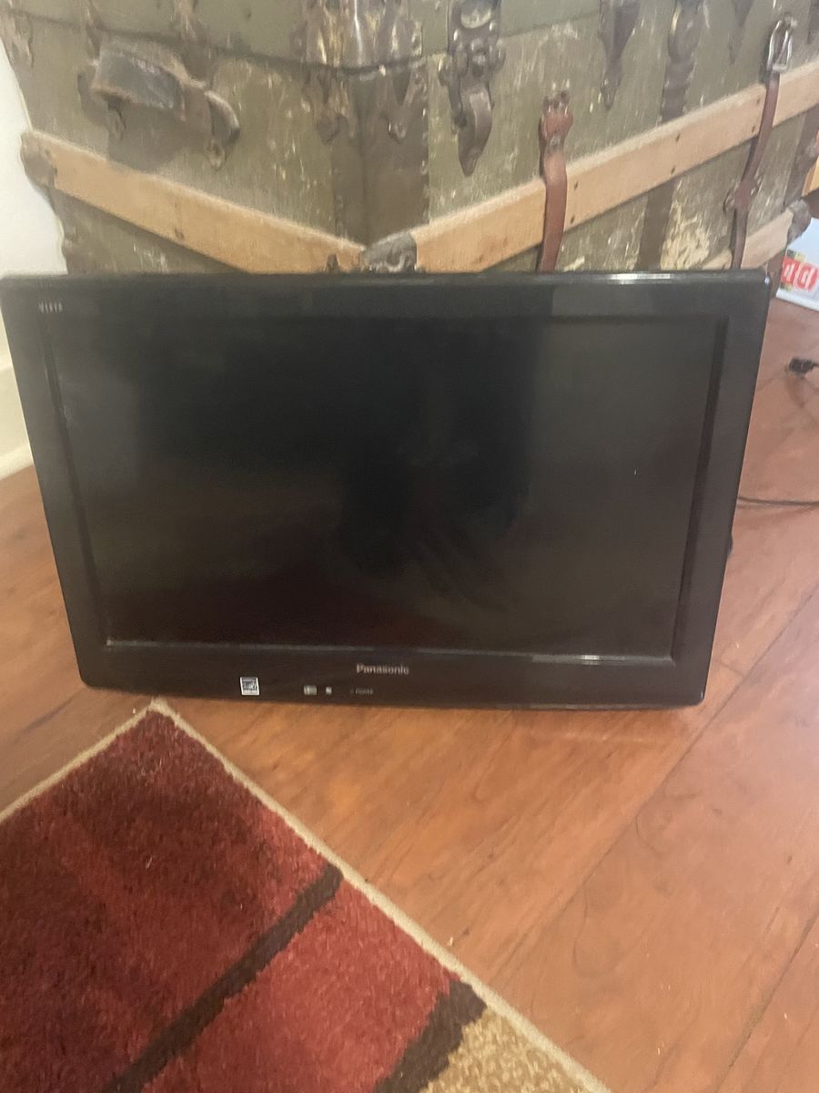 Panasonic Flatscreen Tv