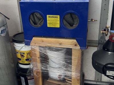 Sand Blast Cabinet