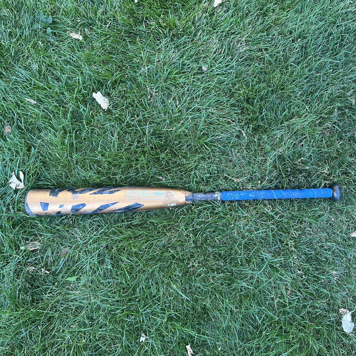 Baseball Bat DeMarini ZOA 2 3/4" Barrel -8 Drop 32" 24oz USSSA Gold Blue Used