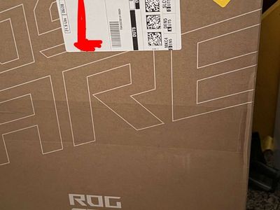 ASUS XG32UCWMG