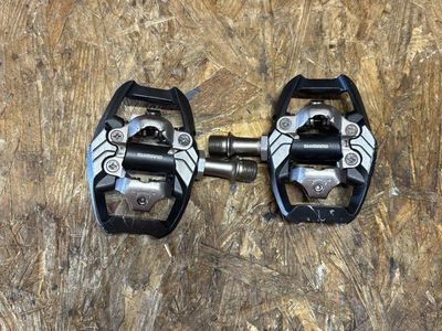Shimano XT pedals