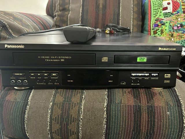 Panasonic dual VHS/DVD player