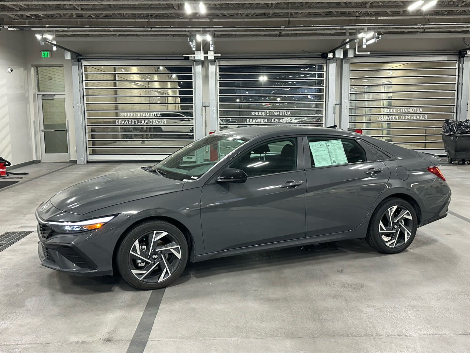 2025 Hyundai Elantra Hybrid SEL Sport