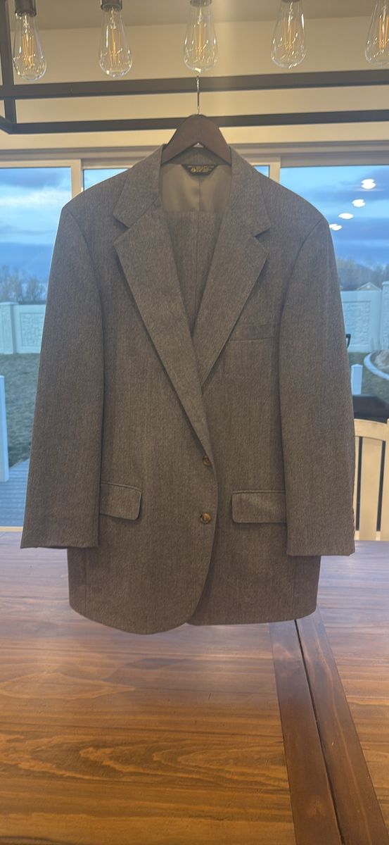 Men’s Gray Wool Suit