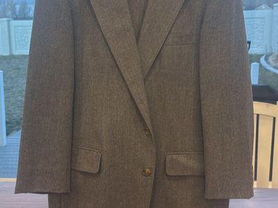 Men’s Gray Wool Suit