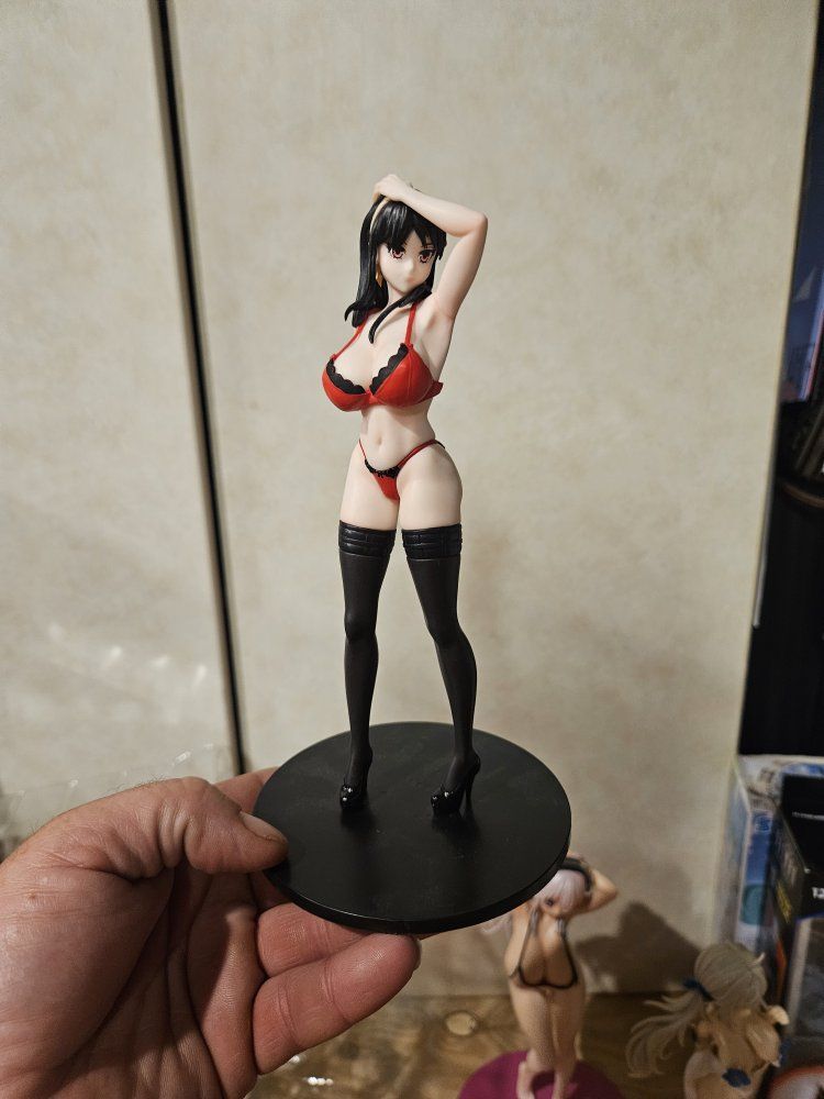 Main image 3