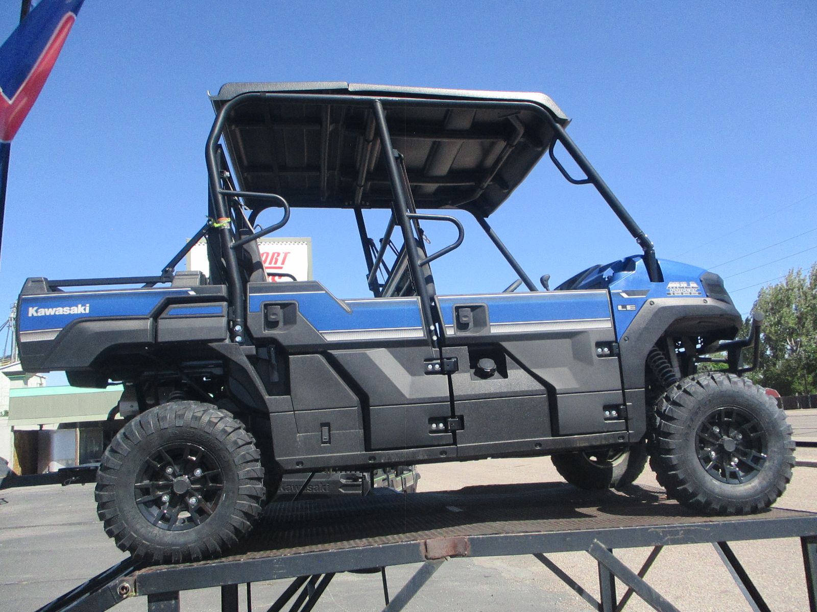 NEW 2024 KAWASAKI KAT1000 MULE PR0 FXT1000 LE  / GOES FROM 3-6 SEATS IN A FLASH. DL8048 Now available in Blue or Black