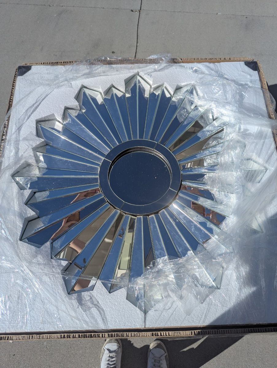 31" Sunburst Wall Mirror – All Mirror Beveled Design – Like New