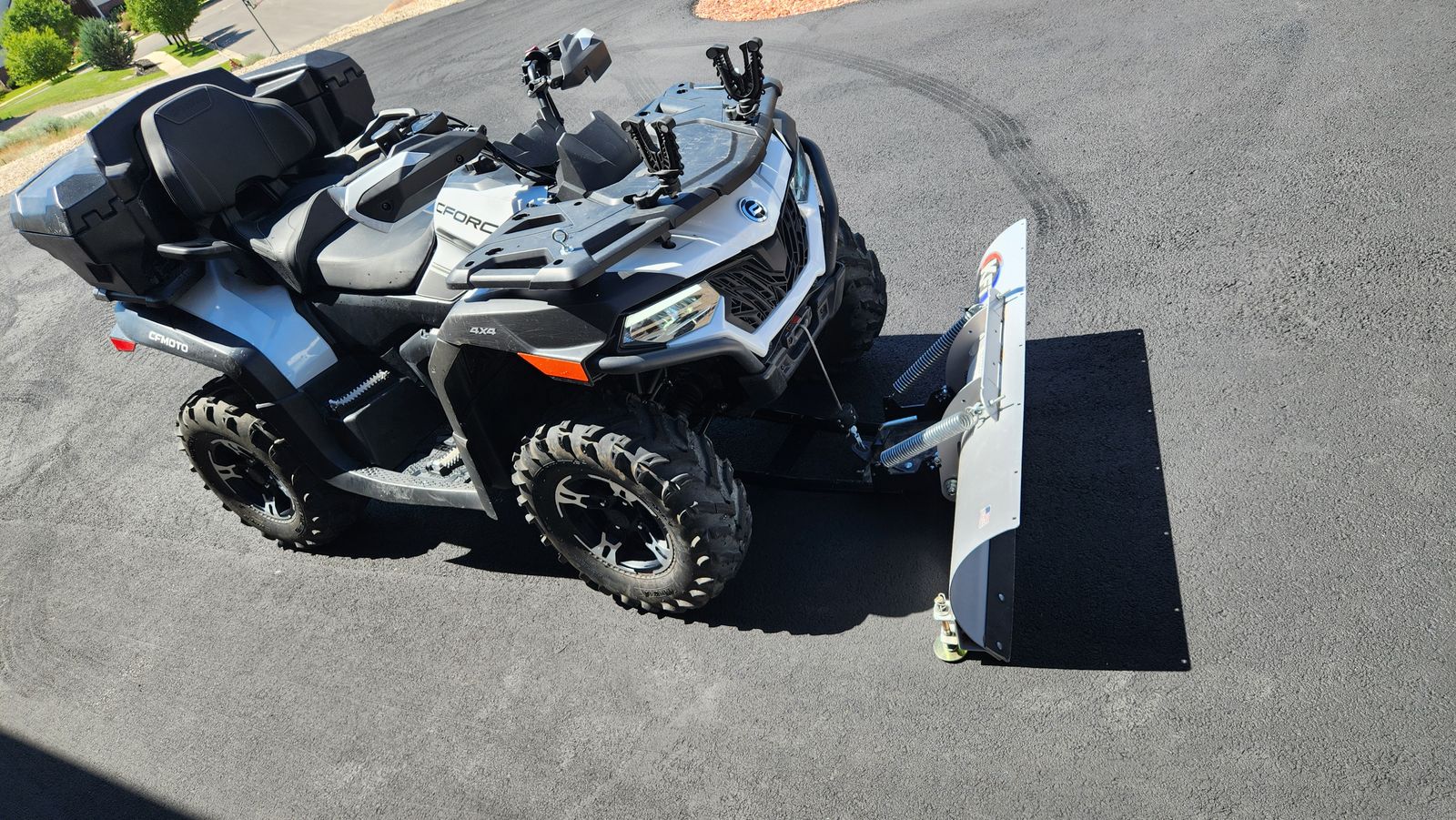 2022 CFMOTO CFORCE 600 Touring 4x4 ATV only 418 Miles. Comes with Snow Plow, Gun Mounts, & Rear Storage Box