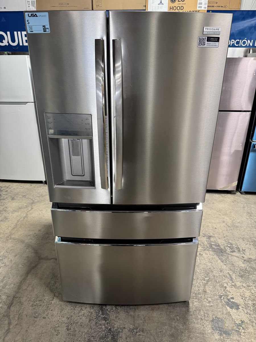 FRIGIDAIRE GALLERY SERIES STAINLESS STEEL REFRIGERATOR