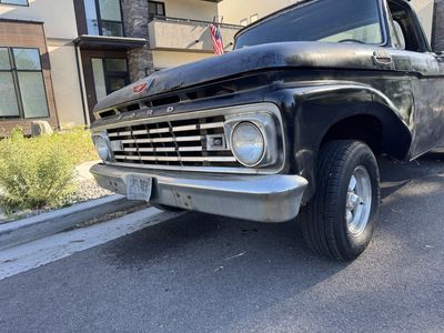 Vintage Ford F-100 Custom cab