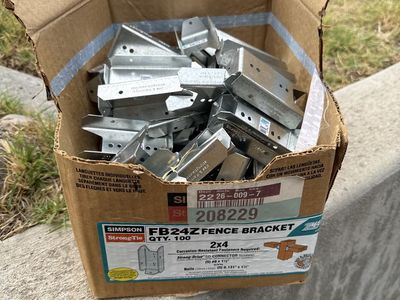 Simpson Strong-Tie FB24Z 2x4 Fence Brackets - QTY 72