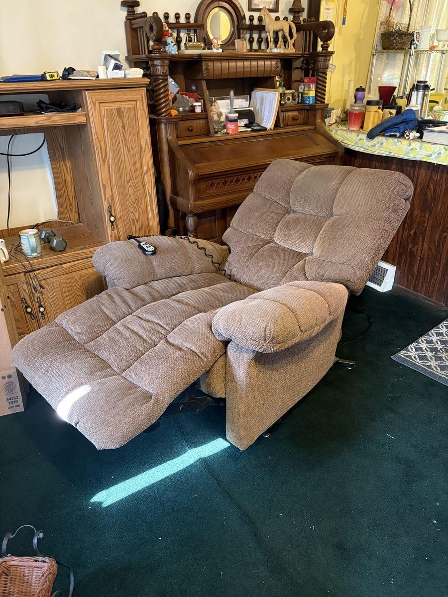 Lift chair