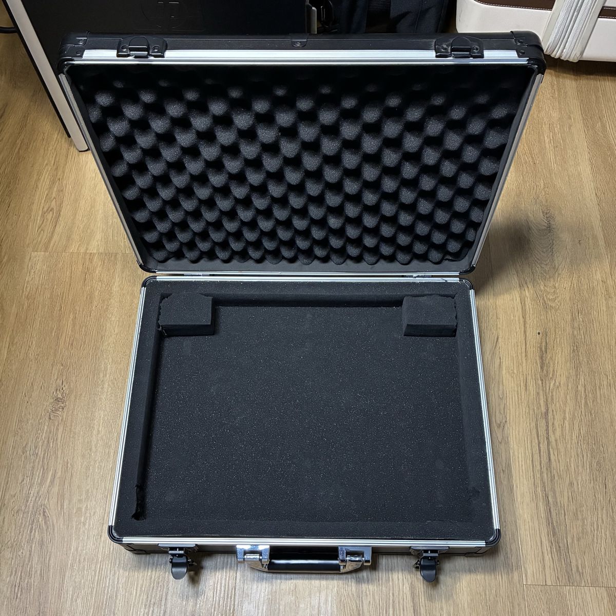 Roland TR-8S Analog Hardshell Case
