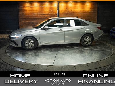 2025 Hyundai Elantra SE