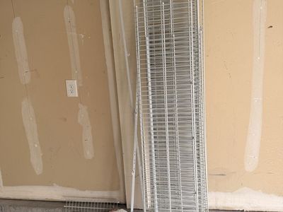 White Wire Metal Closet Shelving System and Hardware