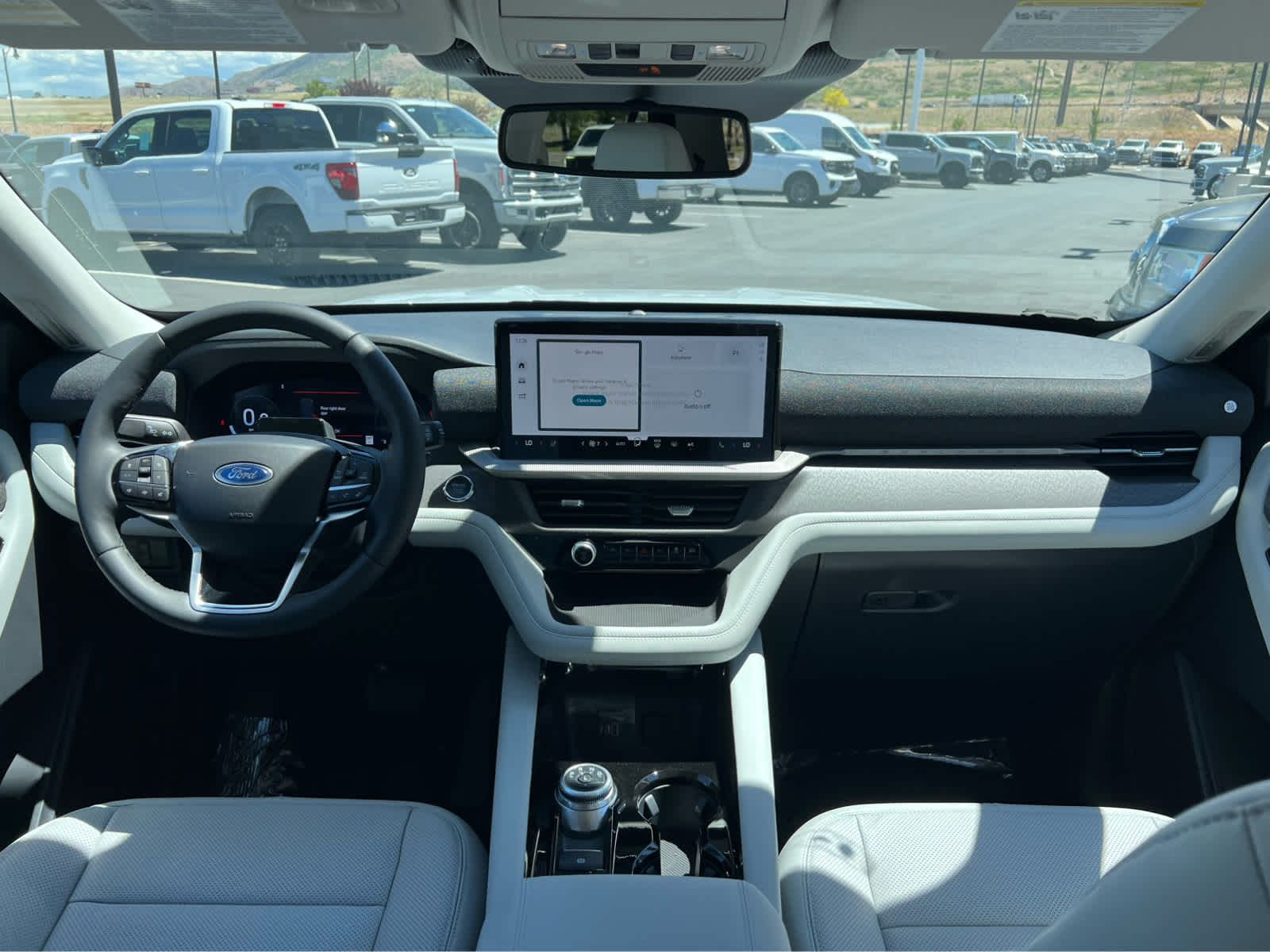 Main image 25